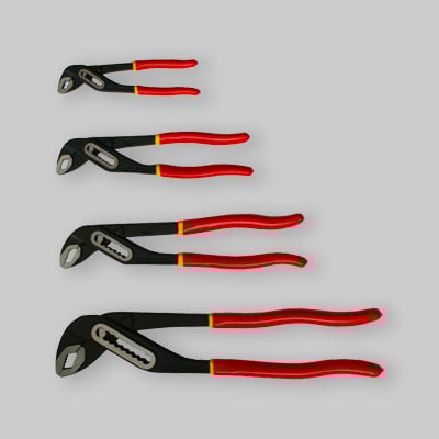 Pinza poligrip isolata 2