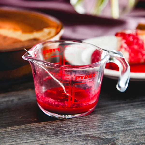 Brocca Graduata Caraffa Misura Liquidi LT.0,57 PYREX Vetro Cucina Acqua Forno