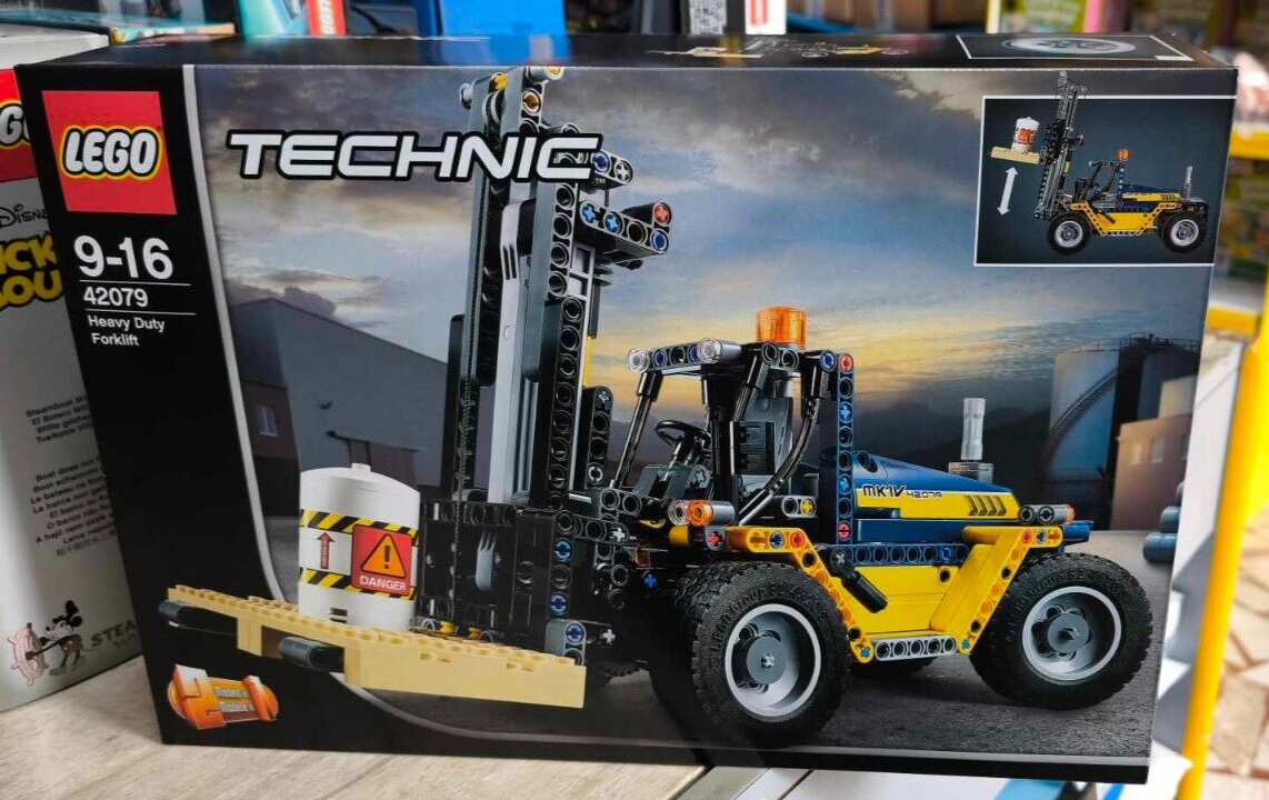 LEGO 42079 TECHNIC HEAVY DUTY FORKLIFT