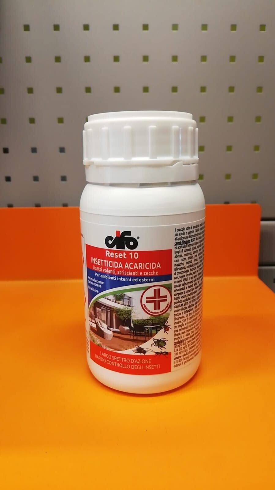 INSETTICIDA LIQUIDO CONCENTRATO CIFO RESET 10 INSETTI STRISCIANTI VOLANTI ZECCHE