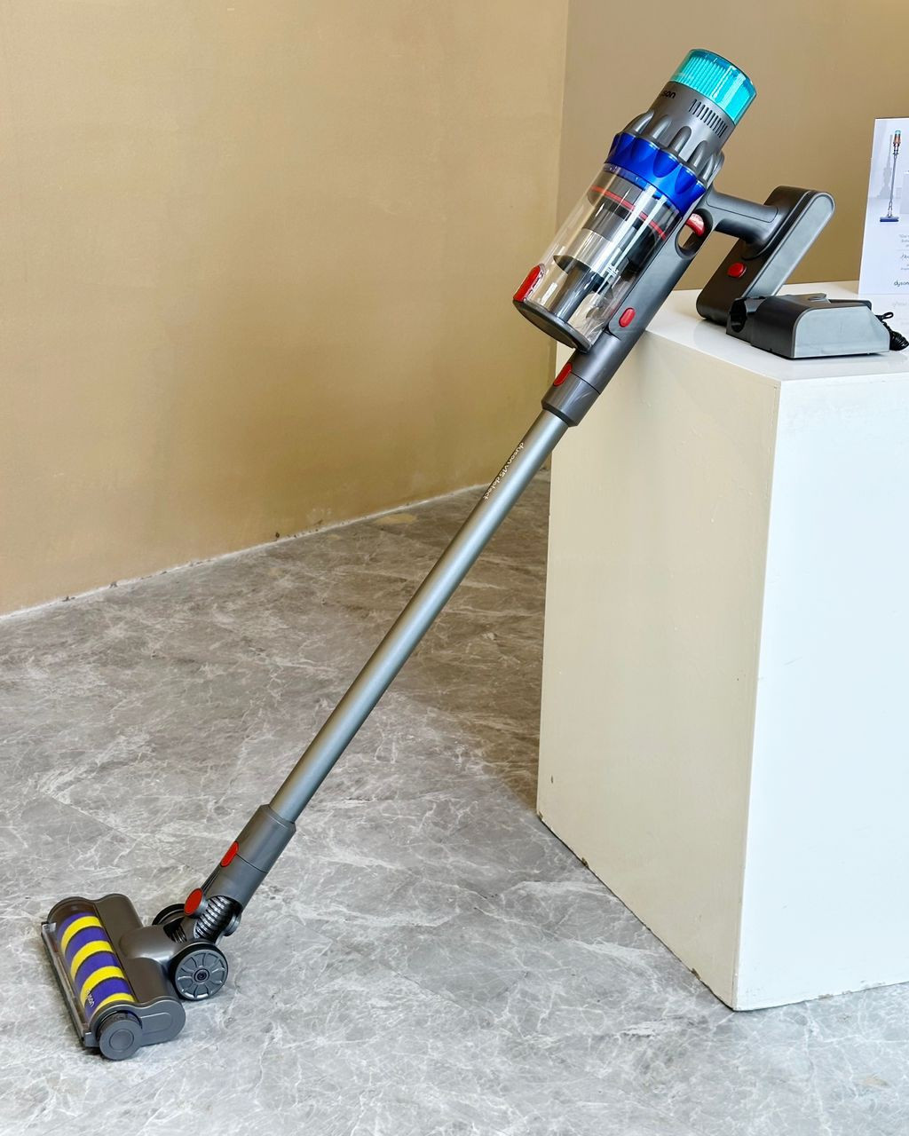 Dyson V15 Detect Absolute Aspirapolvere Senza Fili - Yellow/Nickel