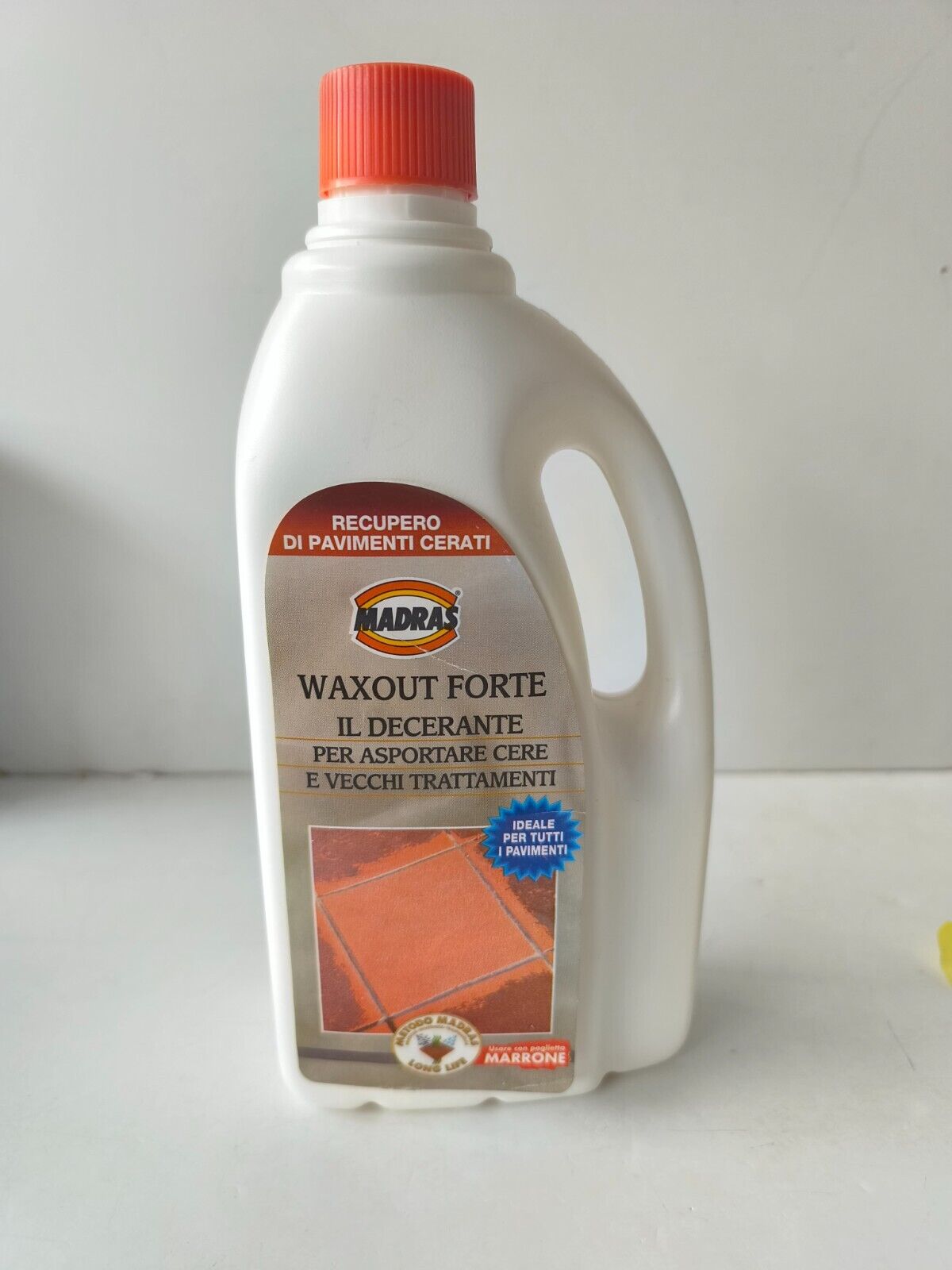CONF. DA 1000ML. DECERANTE MADRAS "WAXOUT FORTE" PER ASPORTARE CERE