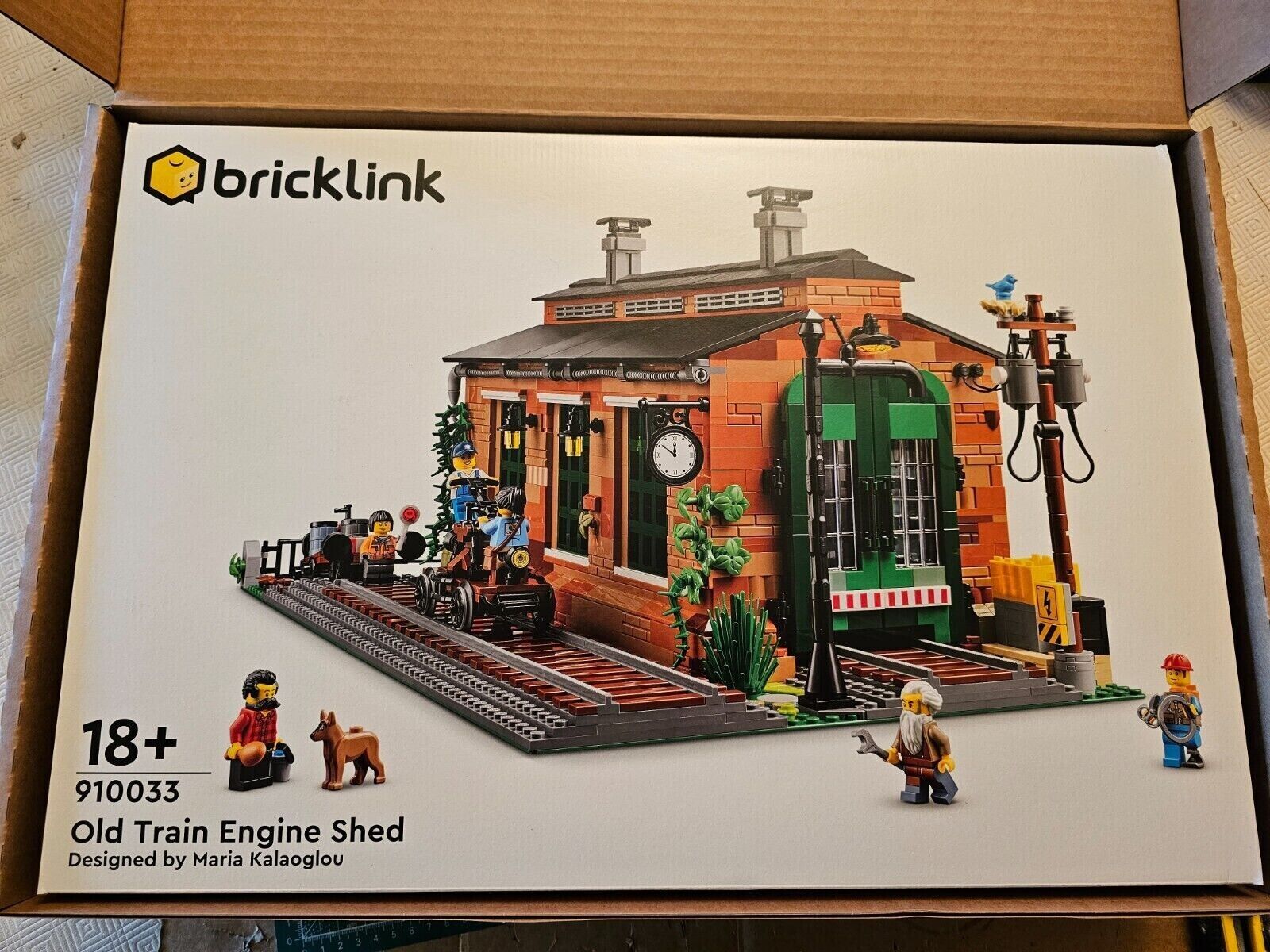 LEGO BrickLink Designer 910033 Old Train Engine Shed In Stock ! Neuf et scellé