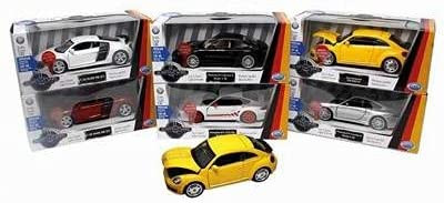 MACCHININE TEDESCHE 1:32 DIE CAST IN METALLO LUCI E SUONI SPORTELLO APRIBILE ASS