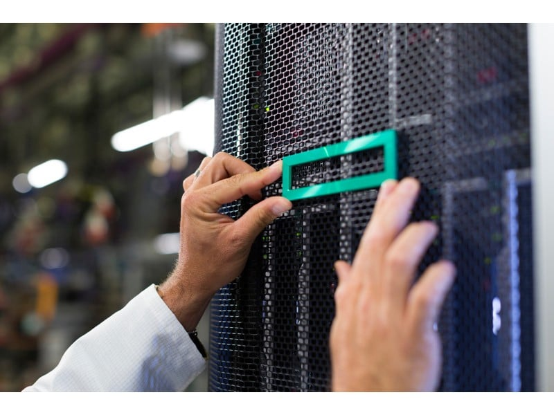 Kit guide HPE DL580 Gen10 4U con braccio di gestione dei cavi