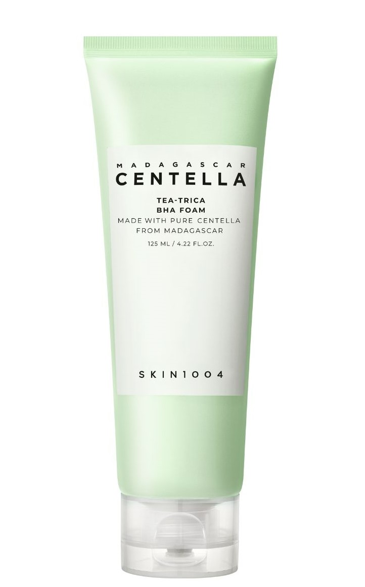 SKIN1004 Madagascar Centella Schiuma Detergente con Acido Salicilico e Olio di Albero del Tè 125 ml 125 ml