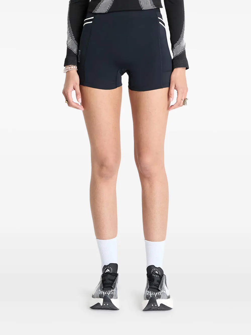 Under Armour Shorts Run 96 - Nero