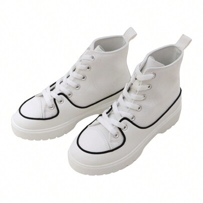 Classiche sneaker sportive in tela con platform, stile high-top