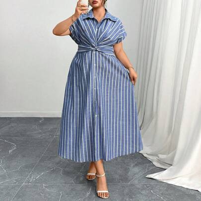 Vestito estivo elegante blu e bianco a righe con cintura in vita e colletto, vestito estivo da donna, vestito elegante da donna, vestito primaverile d