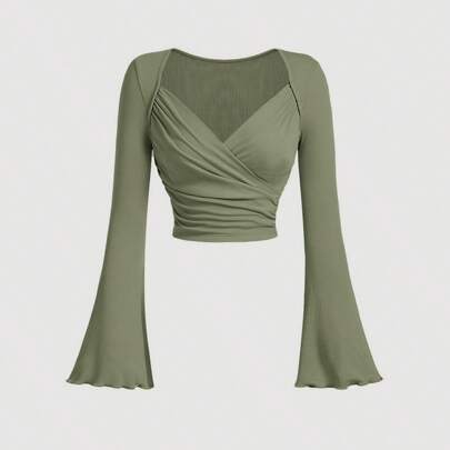 Maglietta elegante da donna con maniche a campana sovrapposte color albicocca, abbigliamento bianco, abbigliamento da donna autunnale, abbigliamento p
