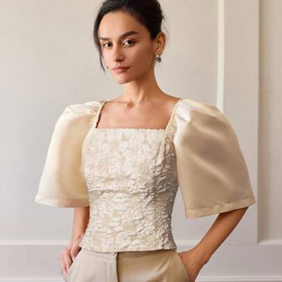 Top corto a maniche a palloncino, stile di moda filipiniana moderno per donne