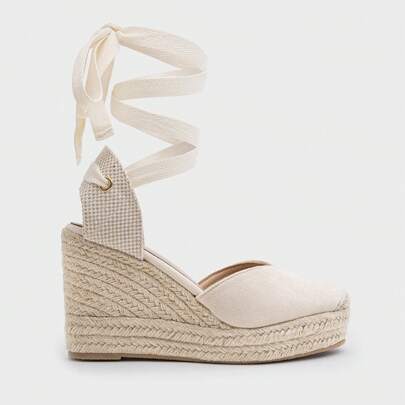 Espadrillas con zeppa e dettagli traforati, Espadrillas con zeppa in juta con fibbia per l'estate, Sandali con zeppa alta e espadrillas con ritagli fl