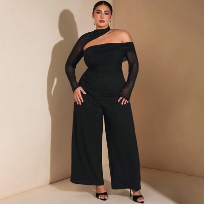Tuta jumpsuit elegante nera in pizzo asimmetrica con inserti, elegante, costume da donna per Ognissanti, Natale