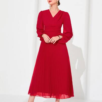 Abito con scollo a incrocio, orlo plissettato, vestito lungo da donna per il Capodanno, vestito da sera lungo