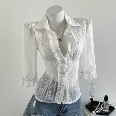 Blusa elegante da donna con fusciacca a righe bianche, maniche a mezza manica, arricciatura e trasparenza, adatta per vacanze