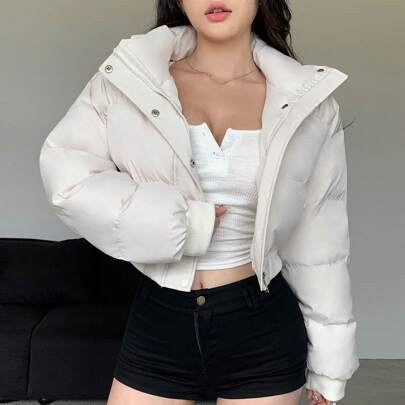 Cappotto imbottito corto da donna in colore unito con collo alto, abbigliamento invernale da donna, cappotto invernale da donna