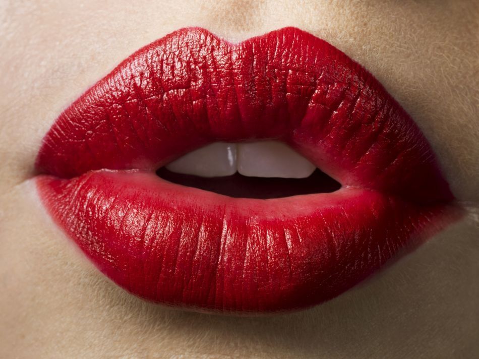GEMEY MAYBELLINE Rossetto Color Sensational 547 Piacere Me Rosso