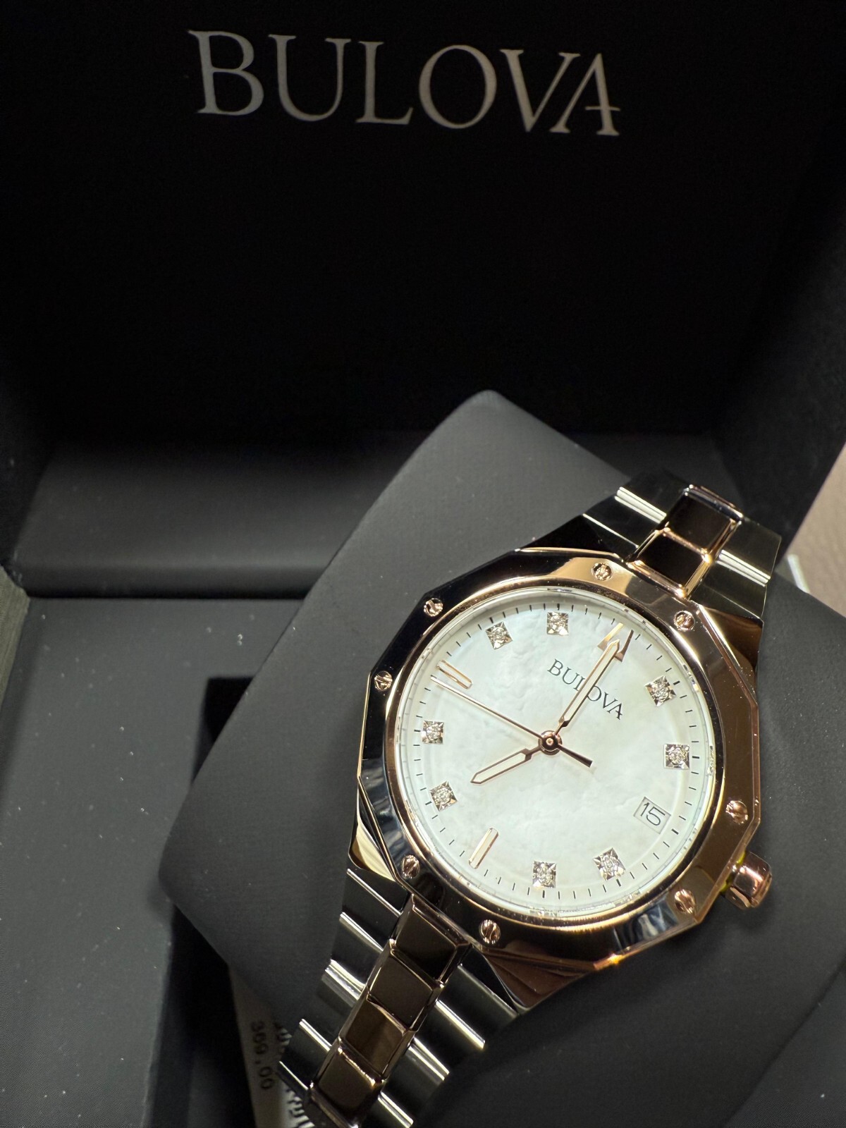BULOVA - Orologio Donna Octagon Diamonds 98P235