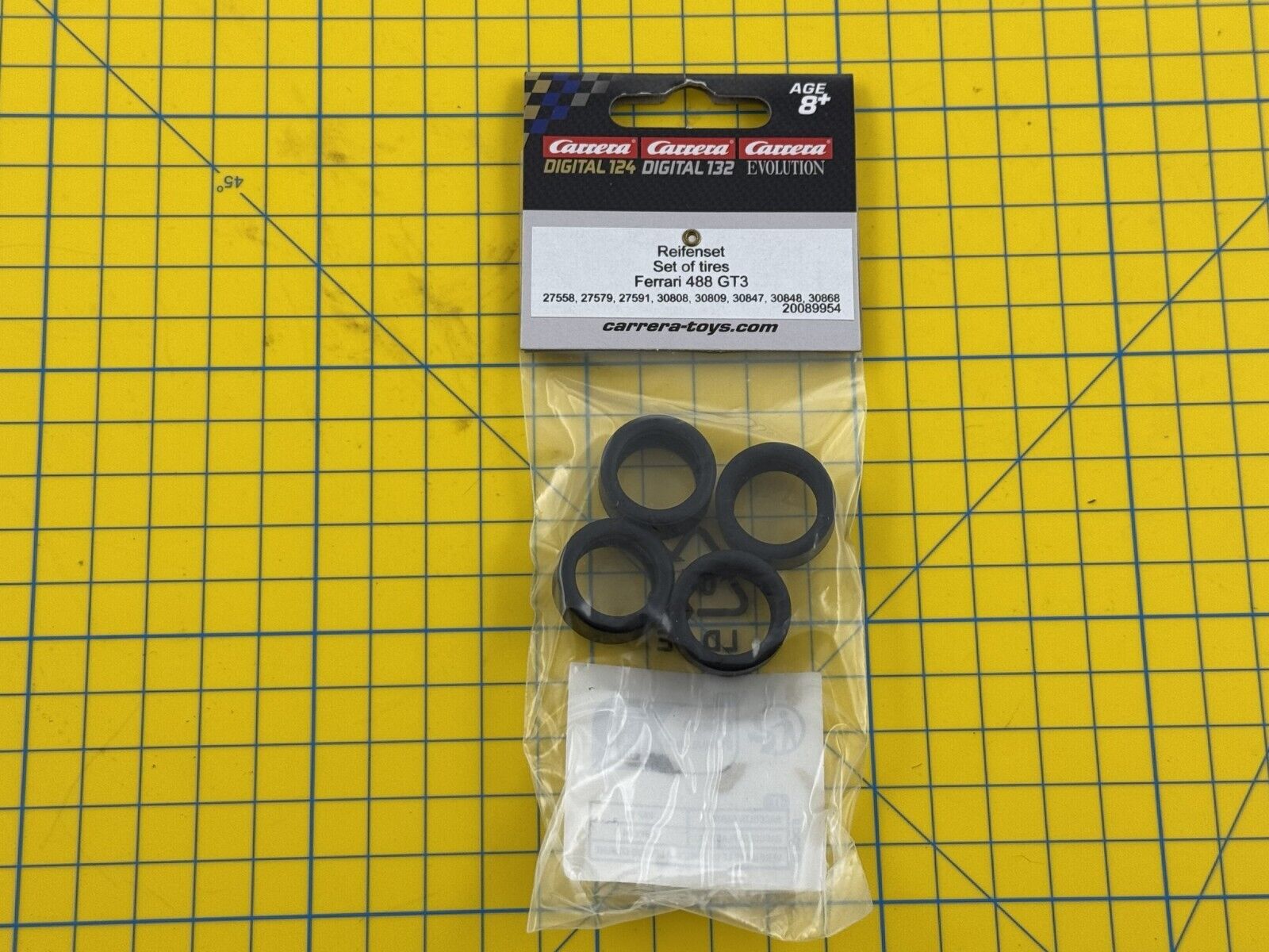 Carrera Set of tires Ferrari 488 GT3 20089954 modellismo