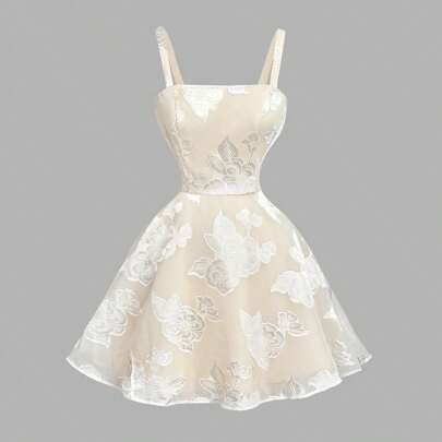 Vestito a bustino bianco in maglia ricamata, abito elegante
