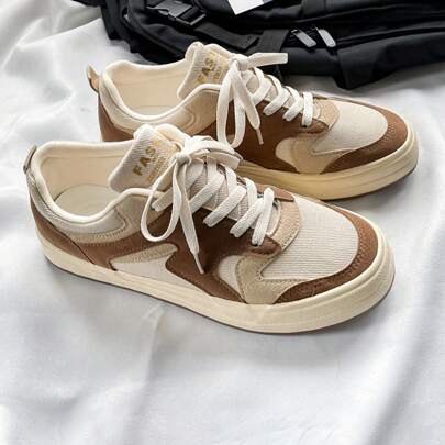 Nuove scarpe da uomo alla moda, ammortizzanti, elastiche, versatili, durevoli, con suola morbida, antiscivolo, deodoranti, adatte per lavoro, viaggio,