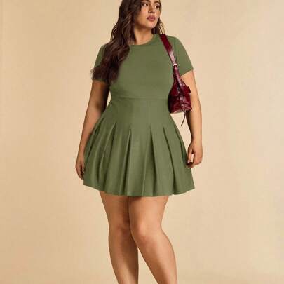 Abbigliamento da donna taglie forti, abbigliamento curvy, abbigliamento per vacanze estive al mare, appuntamenti, uscite, festival musicali, festival