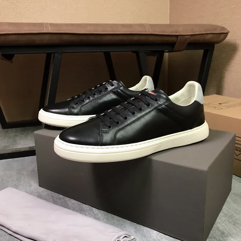 Designer Uomo Bianco Calfskin Nappa Portofino Sneakers Contrasto Moda Maschile Marchi Di Lusso In Pelle Piatto Skateboard Scarpe Sportive