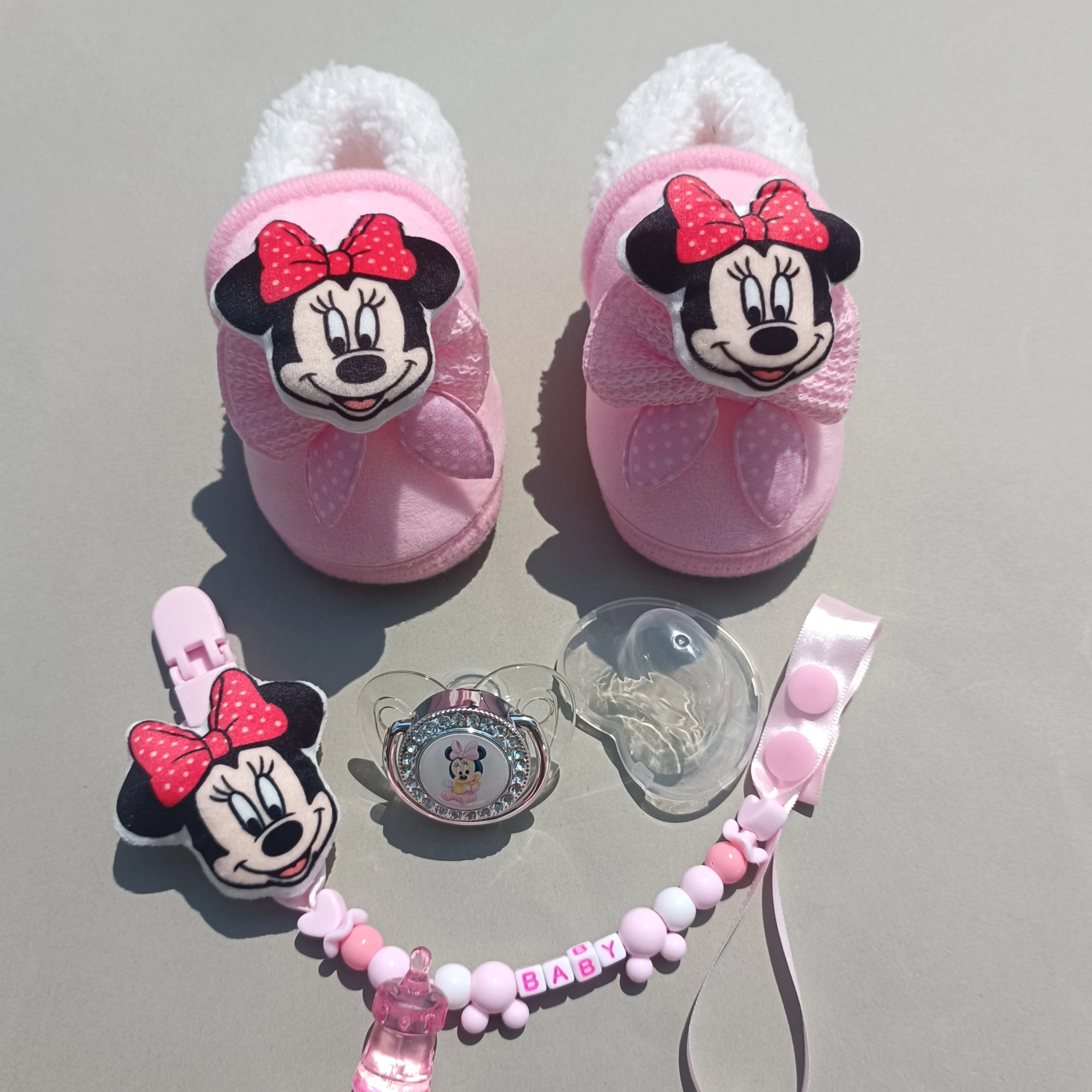 Beauty Solid Pink Zapatos Casuales De Bebé Girls Walking Shoes For Autumn And Winter Outings Bebe Recien Nacido Cosas Chupete