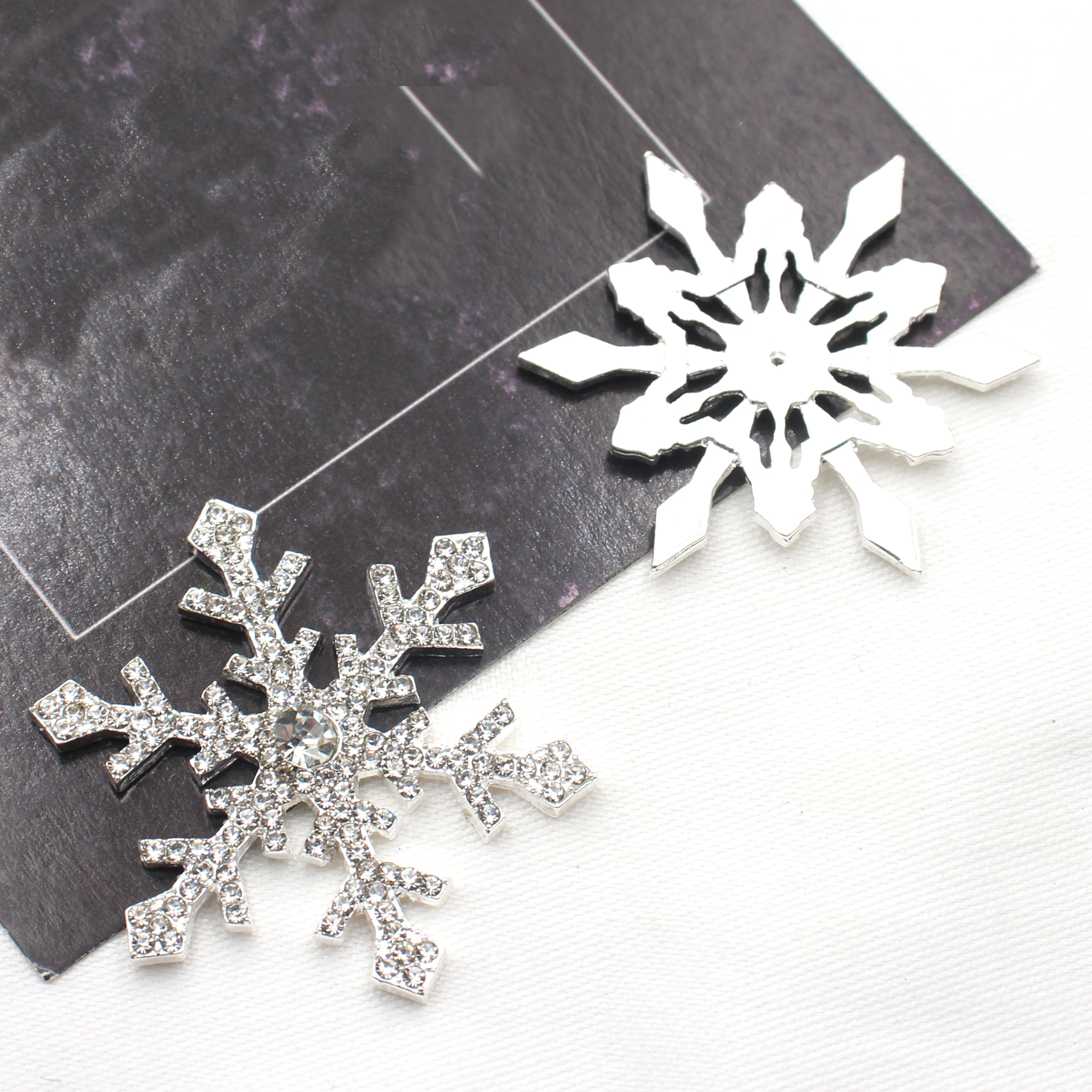 Nuevo 5 Unids/Lote Botones De Copo De Nieve Botones De Aleaciaciion Cosidos A Mano Decoraciones De Boda De Diamantes De Imitaciaciion