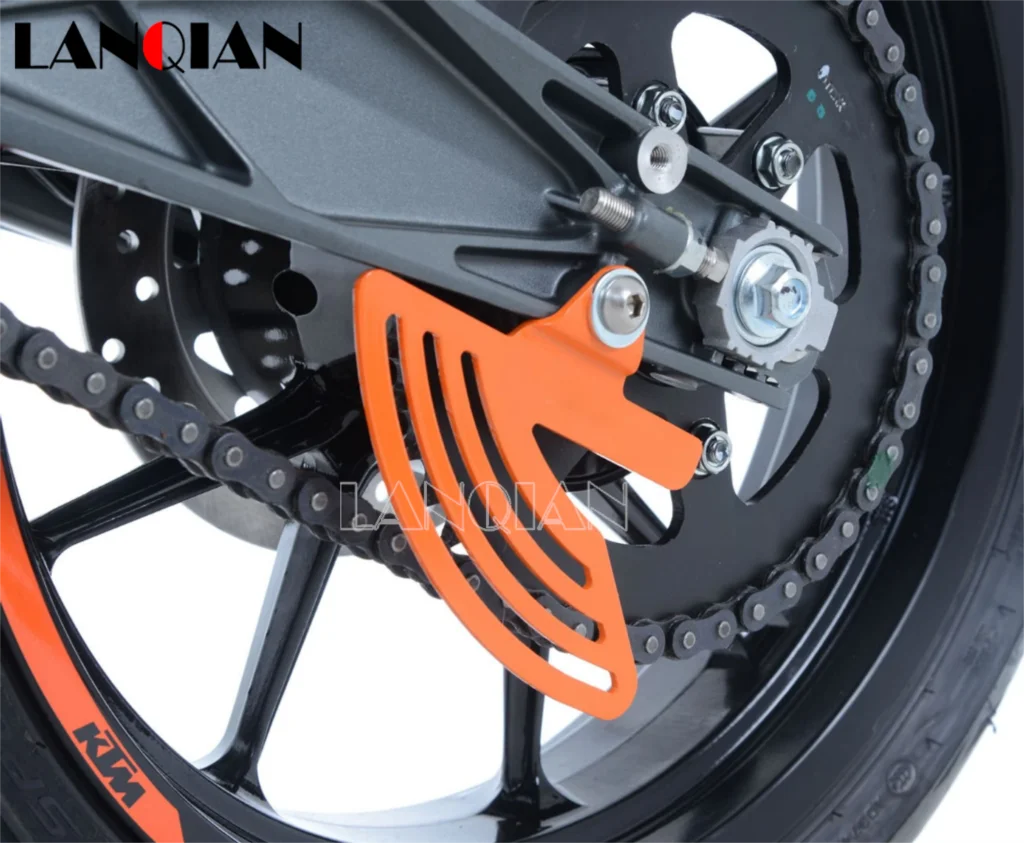 Per Husqvarna Svartpilen Vitpilen 701 Coperchio Protezione Catena Moto Protezioni Catena Punta Svartpilen 701 Vitpilen 701 20181 2019