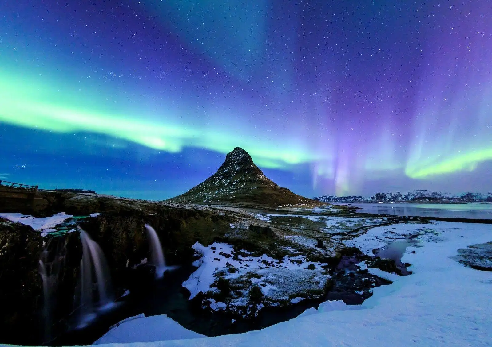 Northern Lights Purple Sky Bedroom Print Art Canvas Poster Per La Decorazione Del Soggiorno Home Wall Decor Picture