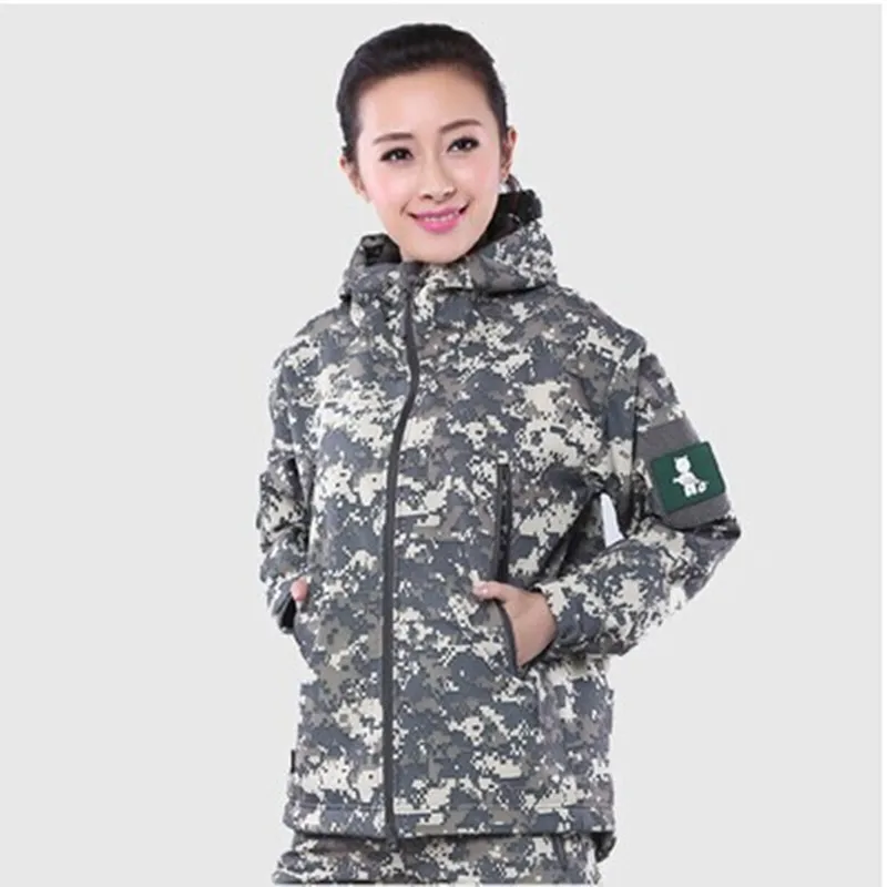 Winter Outdoor Womens Soft Shell Warm Fleece Tactical Jacket Riding Climbing Fishing Escursionismo Cappotto Termico Impermeabile Antivento