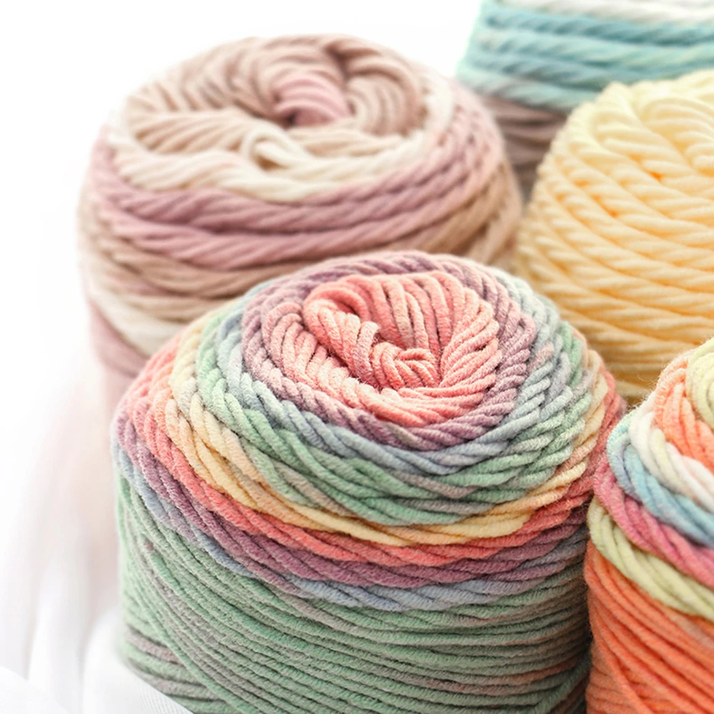 4Pcs = 400G Colorati Tessuti A Mano Cotone Lane E Filati Morbido Crochet Fai Da Te Per Mano Fai Da Te Di Lavoro A Maglia Caldo Maglione Divano Cuscino