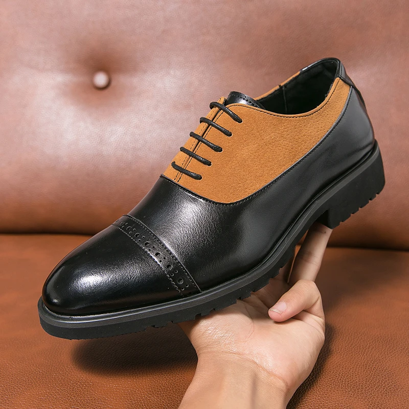2023 New Grace Men Business Dress Shoes Brock Retro Gentleman Shoes Formale Intagliato Bullock Oxford Shoes Scarpe Derby Di Qualità Da Uomo