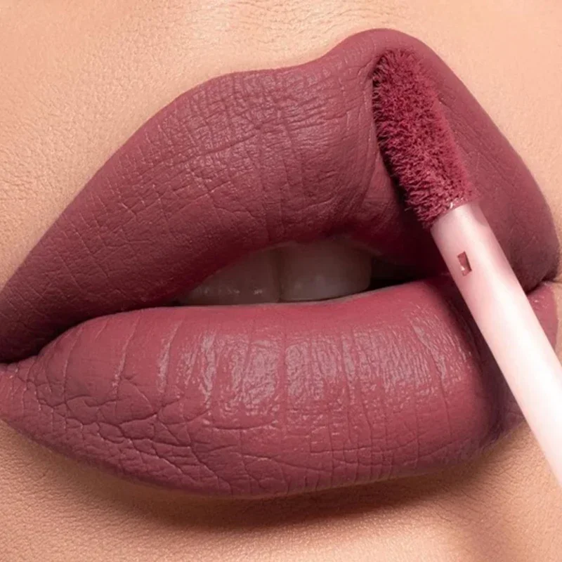 Long Lasting Velvet Matte Nude Brown Lip Gloss Waterproof Liquid Lipstick Lips Makeup Women Beauty Red Antiaderente Cup Lip Gloss