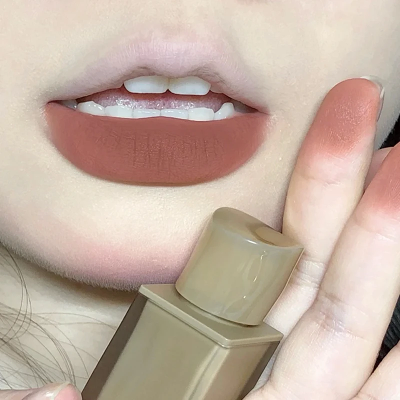Matte Nude Brown Lip Gloss Lip Glaze Lasting Liquid Lipstick Waterproof Antiaderente Cup Lipgloss Makeup Beauty Cosmetic For Girl