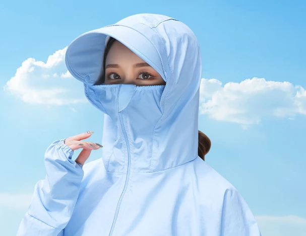 Premium Summer Upf 50+ Uv Ice Silk Sunscreen Skin Coat Ladies Ultra Light Sportswear Hooded Jacket Ladies Casual Windbreaker