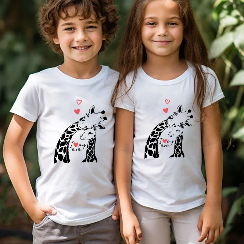 I Love My Mom Cute Kids Clothes Girls Boys Sibling Matching Outfits Love Mommy Shirt Cartoon Giraffa Maglietta Per Bambini Summer Top