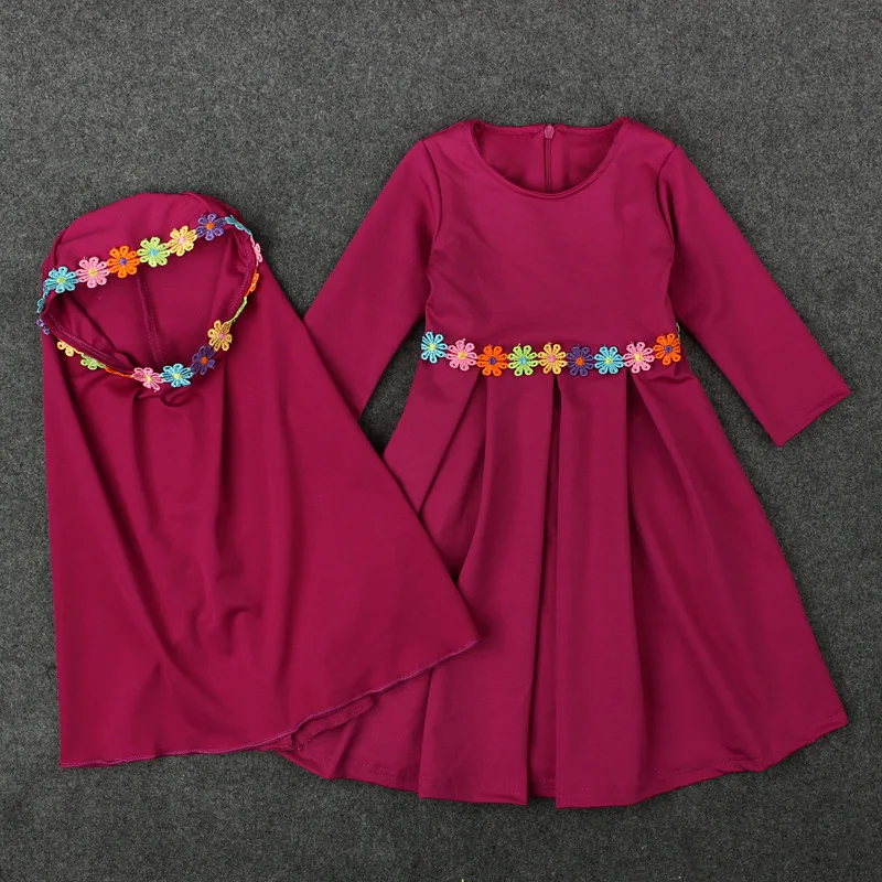 2 Pezzi Hijab Dress For Kids Girls Abiti Musulmani Flower Khimar Abayas Abbigliamento Islamico Bambino Niqab Abaya Eid Ramadan Preghiera Set