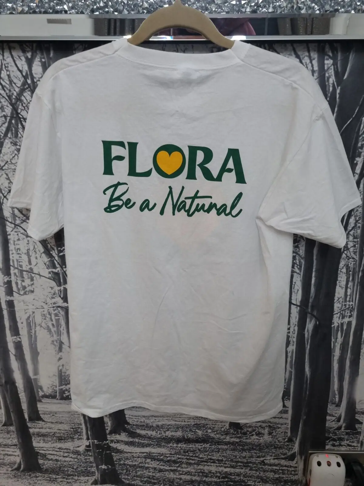 Flora Spread Promo T-Shirt M White Graphic 100% Cotone Fruit Of Loom Promozione