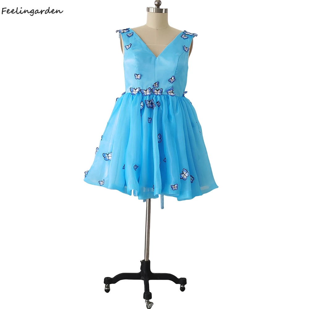Feelingarden Prom Dress Sky Blue Scollo A V Appliques Senza Maniche Pieghe Sopra Il Ginocchio Lace Up Plus Size A-Line Abito Da Festa Donna B819