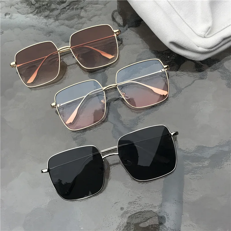 Occhiali Da Sole Stile Neutro Con Montatura Grande Montatura Per Occhiali In Metallo Occhiali Da Sole Con Bordi Retrò Occhiali Decorativi Per Abbiglia