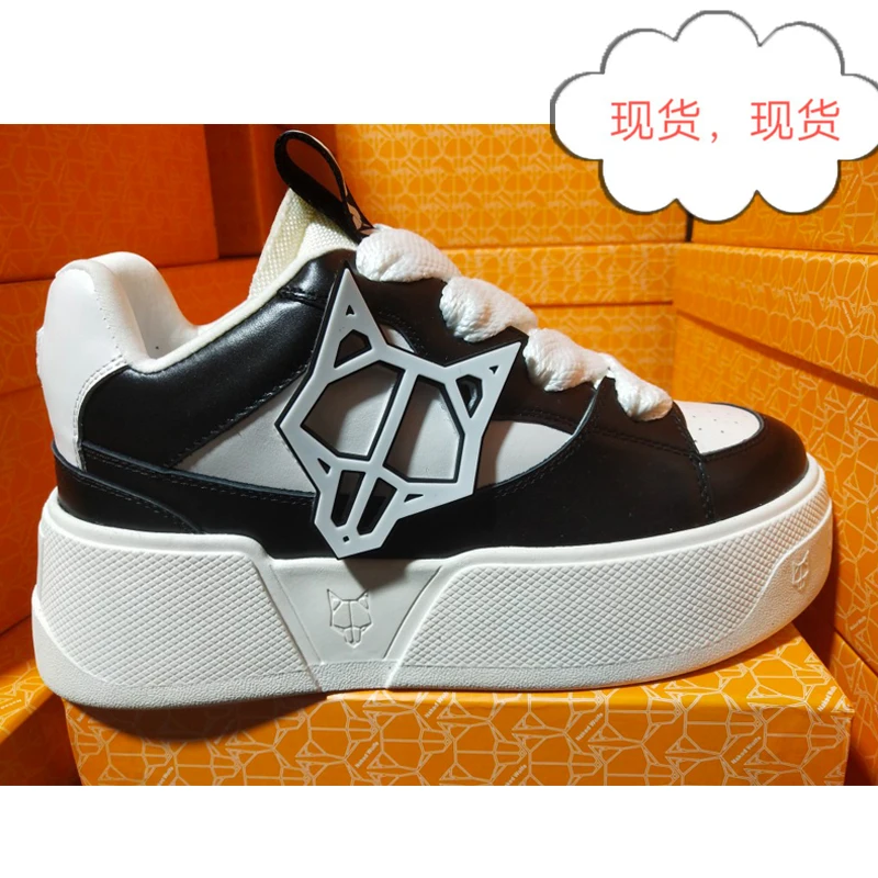 Naked Wolfe City Platform Sneakers 3D Rubber Wolfe Heads Fashion Casual Platform Sneakers In Pelle Ladies Design Brand Shoes