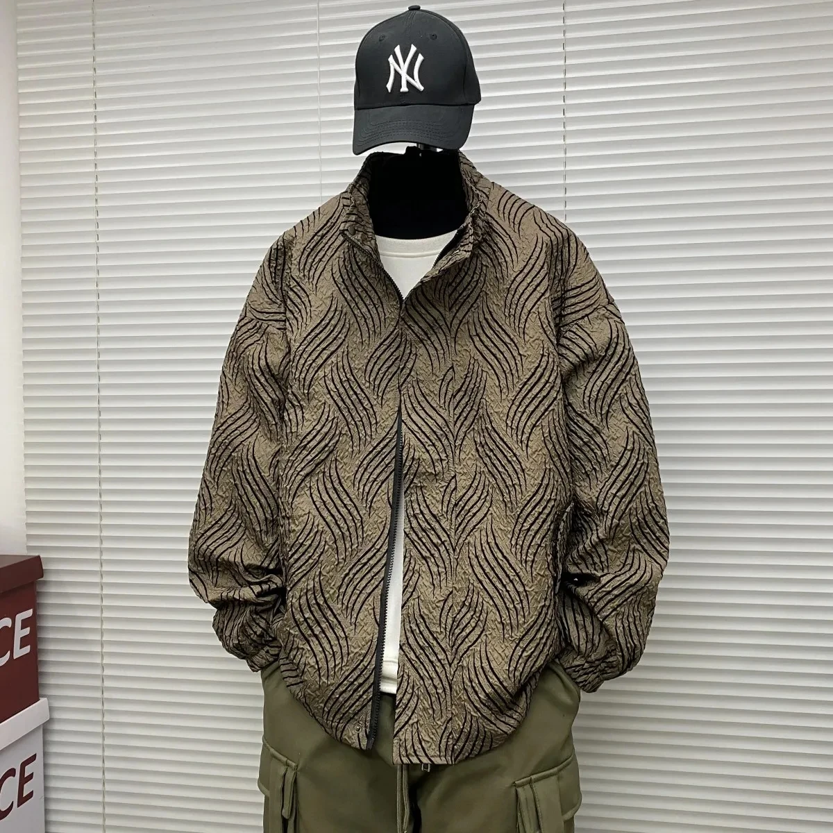 Giacche Modello Pieghettato Coreano Per Uomo Giubbotto Bomber Casual Allentato Uomo Primavera E Autunno Risvolto Streetwear Cappotto Maschile Abbiglia