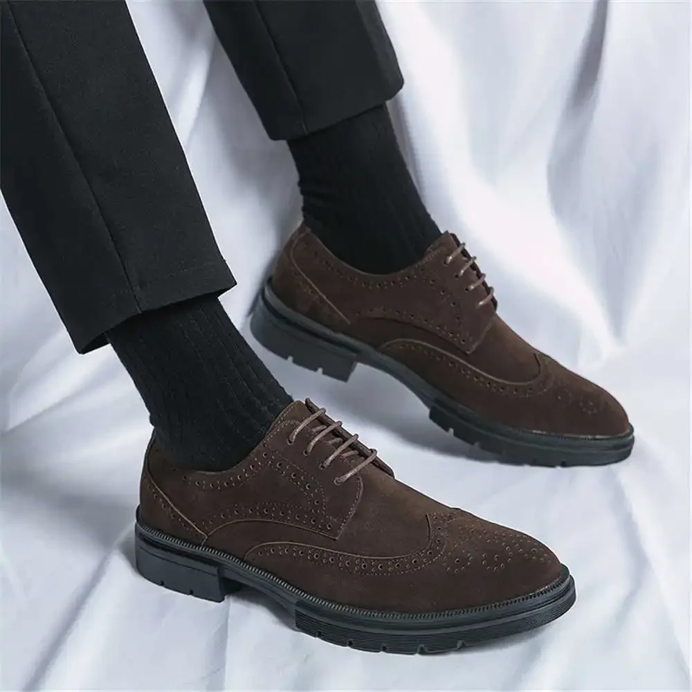 Numero 40 44-45 Uomo Tenis Bege Marrone Scarpe Eleganti Scarpe Da Sera Scarpe Da Ginnastica Sport Tnis Tenix Stagionale Tenisfeminino Kit