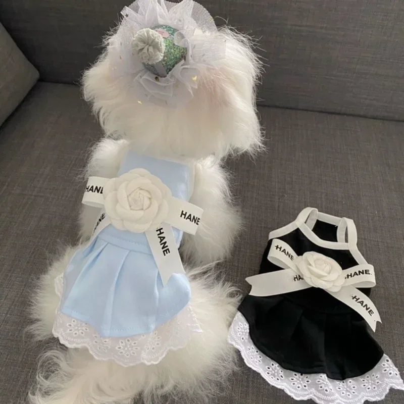 Abito Fiore Camelia Bianca Vestiti Per Cani Kawaii Lacework Gonna Sottoveste Cani Di Piccola Taglia Abbigliamento Gatto Moda Coreana Estate Articoli P