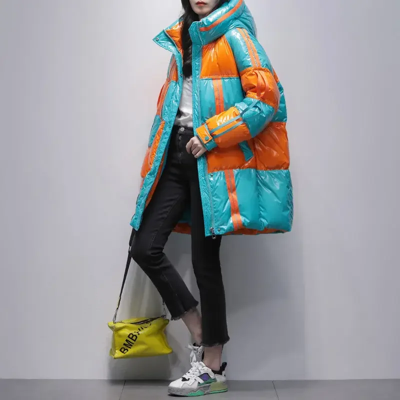 2023 Inverno Donna Nuovi Piumini Lunghi Con Cappuccio Patchwork Femminile Addensare Capispalla Caldi Signore Piumini D'Anatra Bianchi Lucidi E454