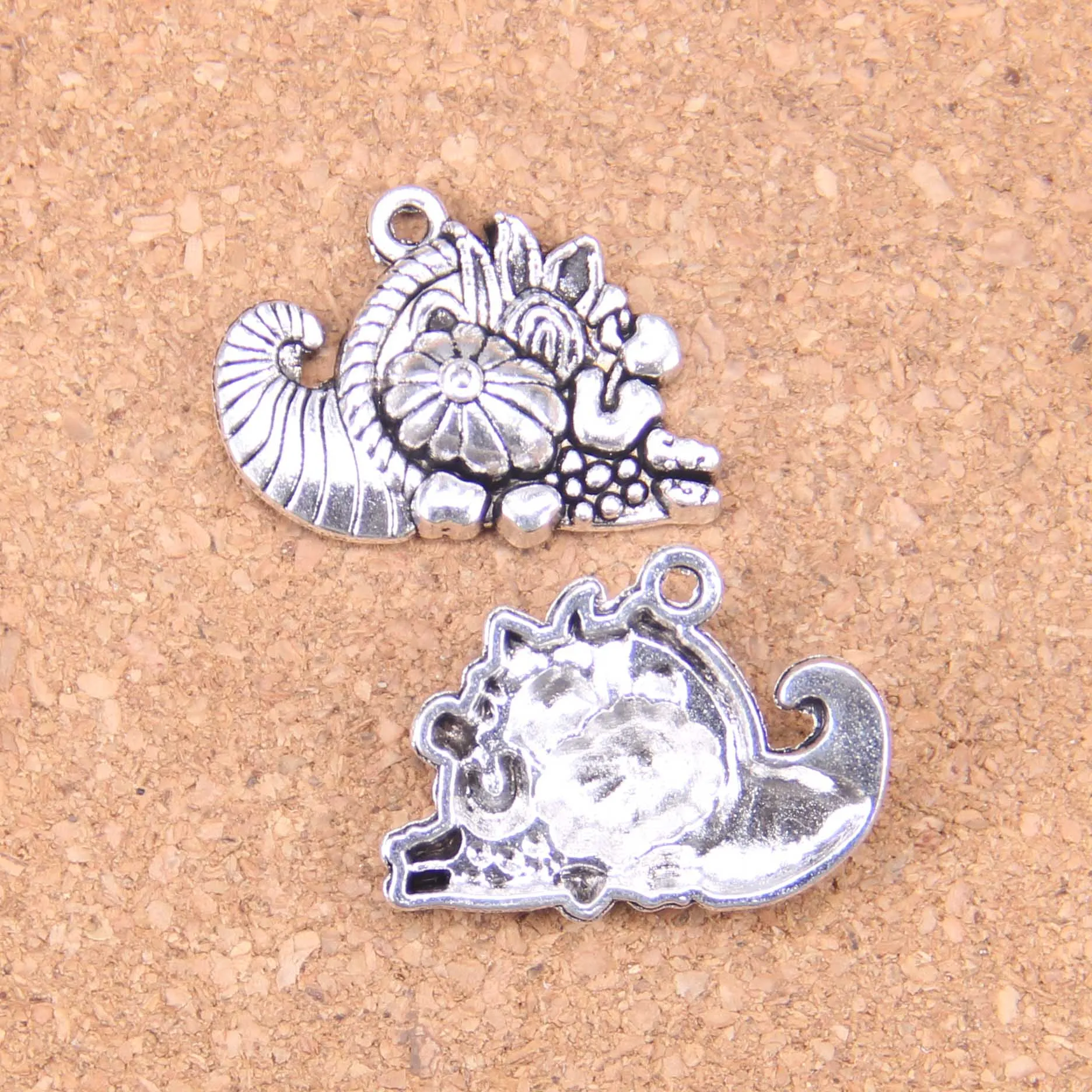 45Pcs Charms Cornucopia Ringraziamento 28X20Mm Pendenti Antichi, Gioielli Vintage In Argento Tibetano, Fai Da Te Per Collana Braccialetto