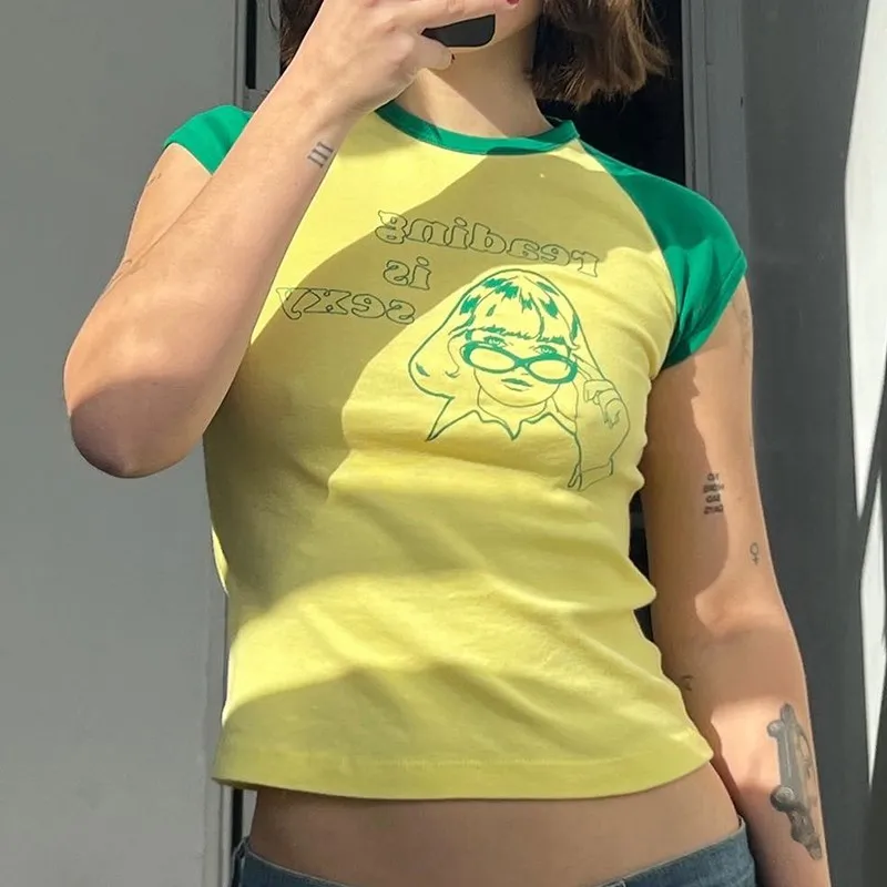 La Lettura Delle Donne È Sexy Gothic Streetwear Grunge Baby Tee Vintage Casual Manica Corta T-Shirt Y2K Vestiti Vestiti Popolari Coreani