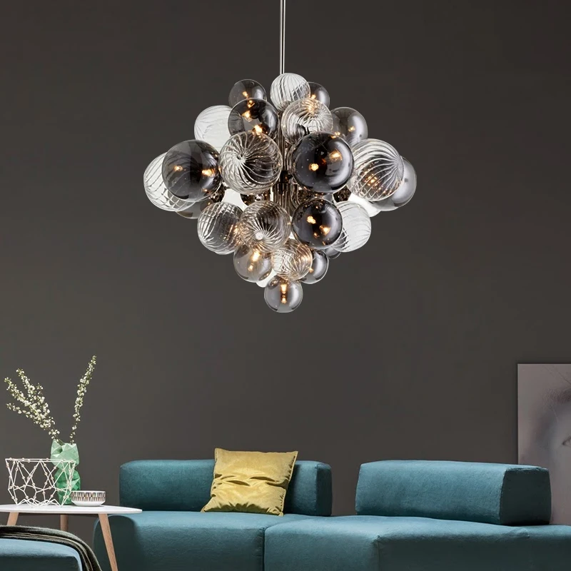 Lampadario In Ferro Con Sfera A Bolle Di Vetro Personalizzato Di Lusso Decor Nordic Creative Bedroom Restaurant Exhibition Hall Lighting Fixture Fixtu